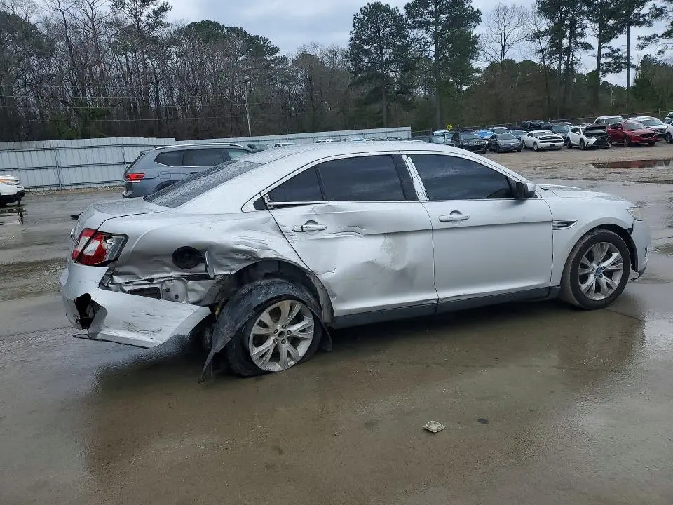2012 FORD TAURUS SEL  
