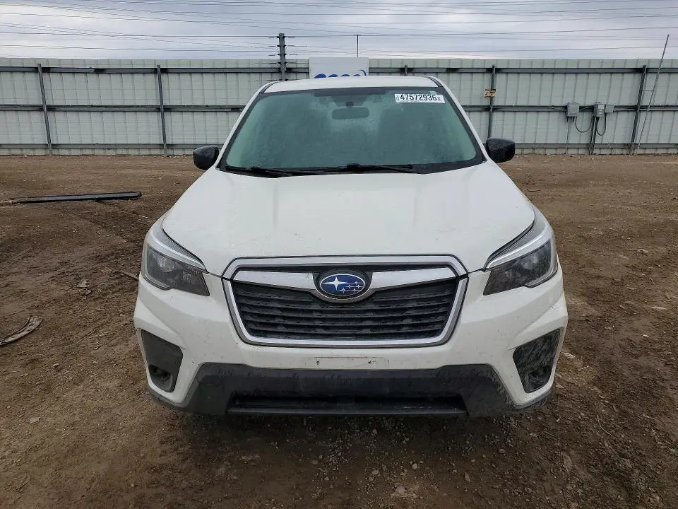 2021 SUBARU FORESTER   