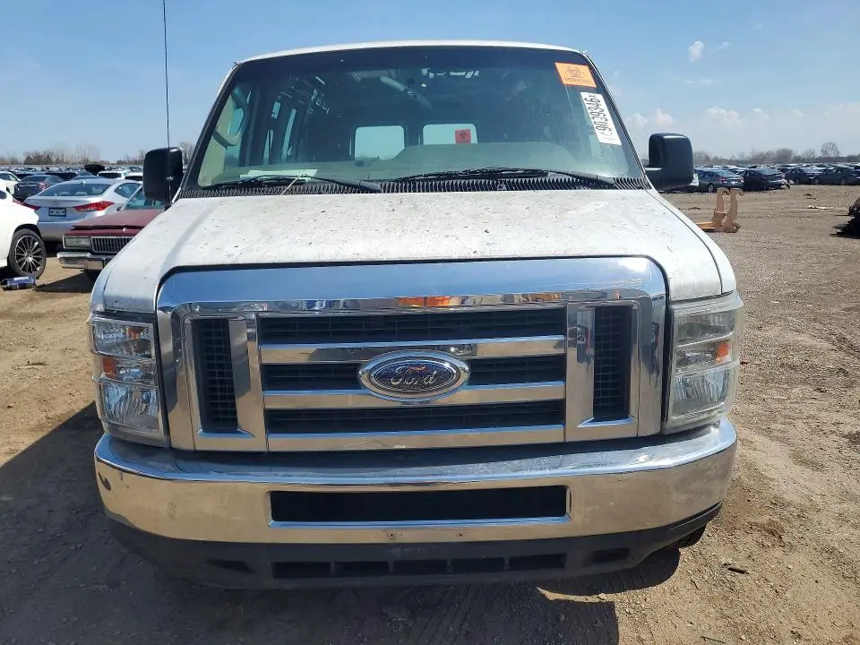 2013 FORD ECONOLINE - BOX TRUCK