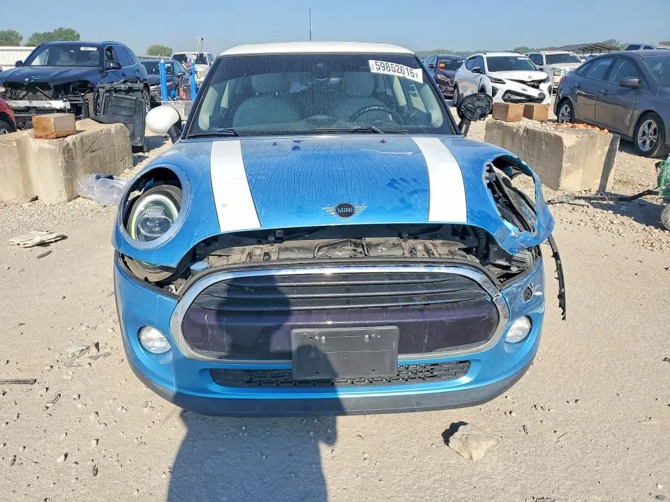 2019 MINI COOPER   