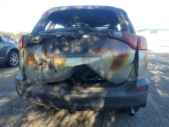 2014 TOYOTA RAV4 XLE  