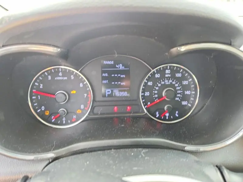 2016 KIA FORTE LX  