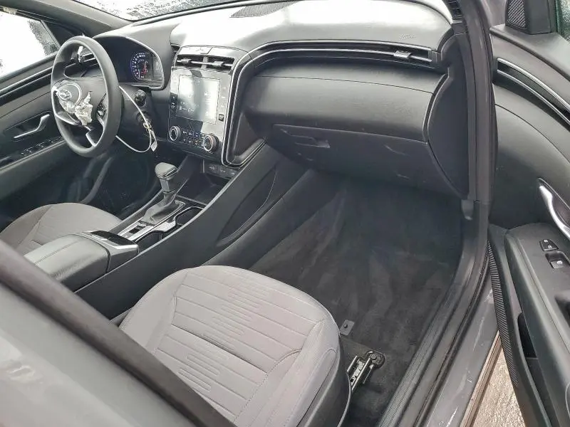 2024 HYUNDAI SANTA CRUZ SE  