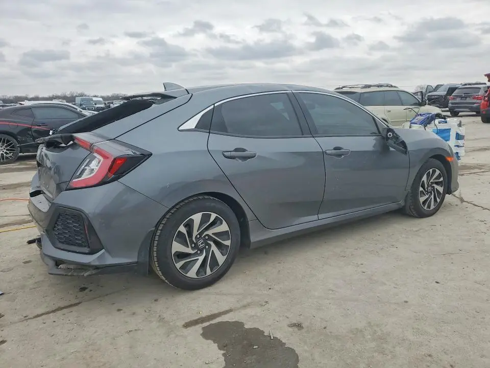 2018 HONDA CIVIC LX  