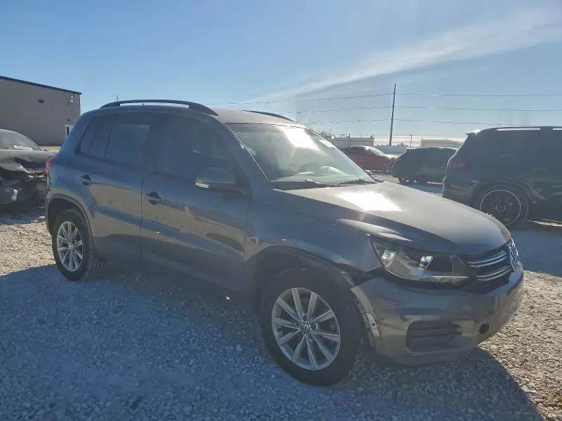 2017 VOLKSWAGEN TIGUAN S  