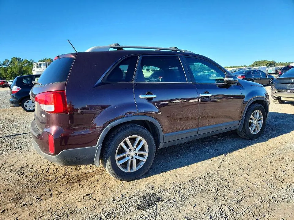 2014 KIA SORENTO LX  
