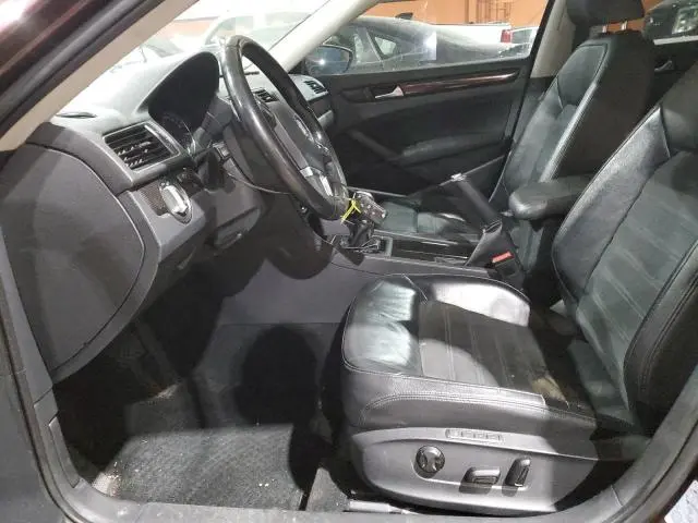 2012 VOLKSWAGEN PASSAT SEL  