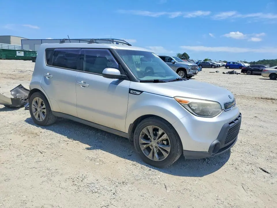 2015 KIA SOUL +  