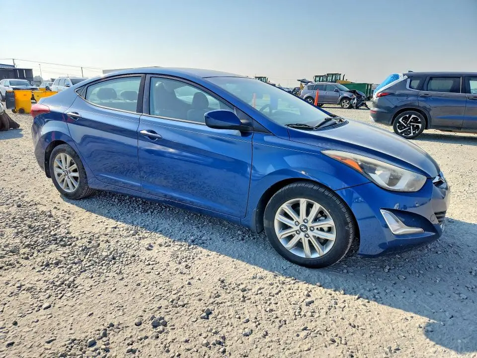 2014 HYUNDAI ELANTRA SE  