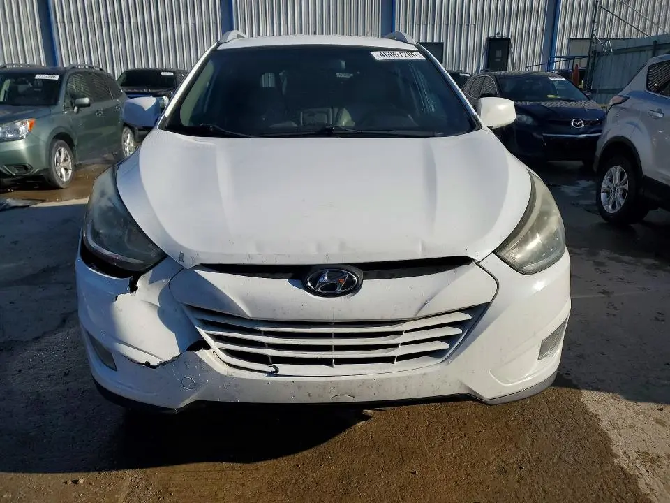 2015 HYUNDAI TUCSON SE  