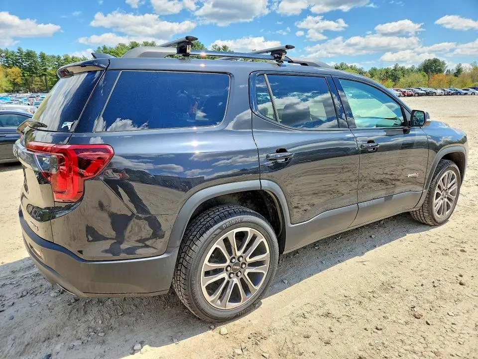 2020 GMC ACADIA AT4  