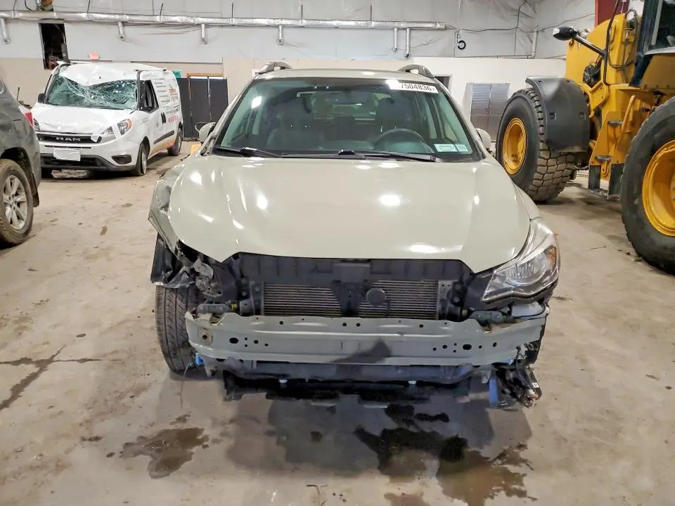 2017 SUBARU CROSSTREK LIMITED  