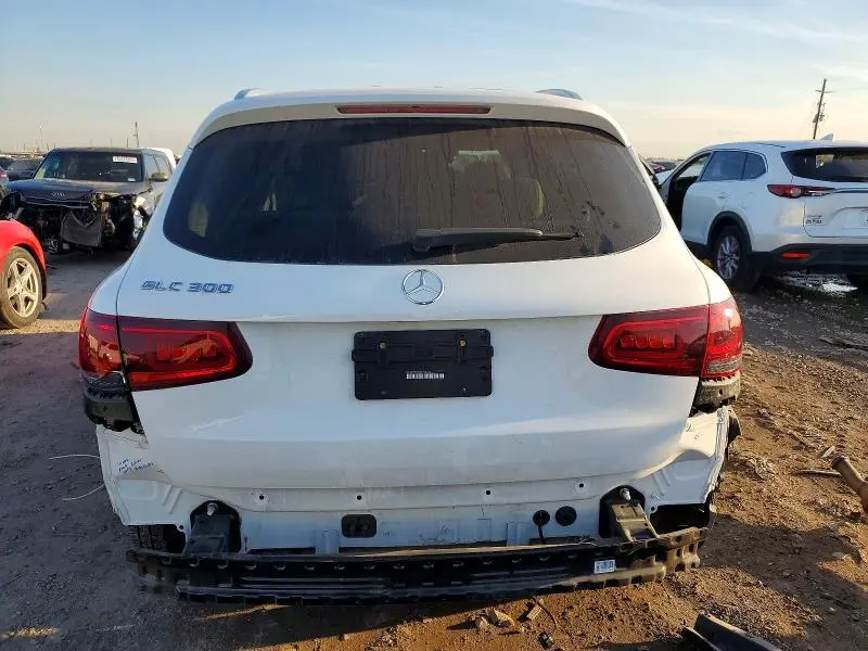 2022 MERCEDES-BENZ GLC 300  