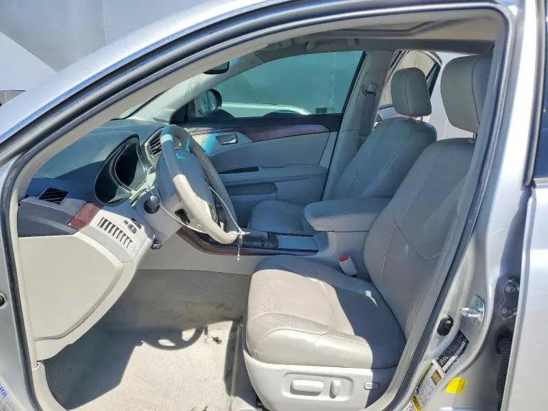 2011 TOYOTA AVALON BASE  