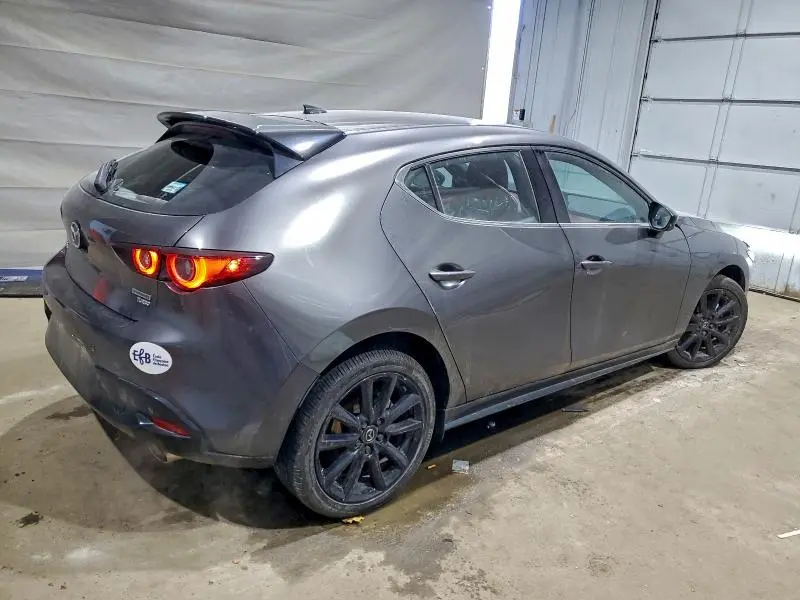 2025 MAZDA 3 PREMIUM PLUS  