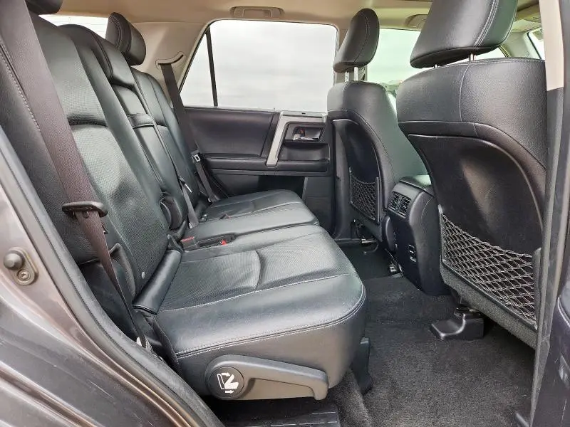 2018 TOYOTA 4RUNNER SR5/SR5 PREMIUM  