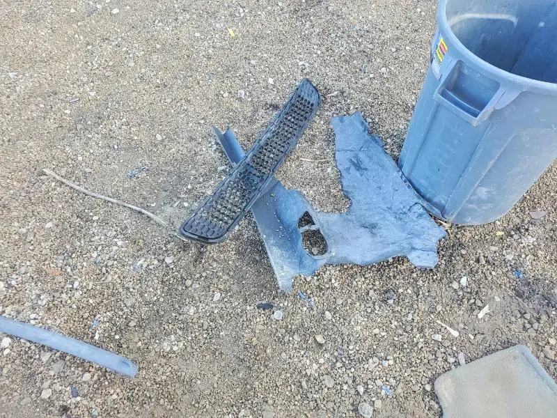 2015 TOYOTA SIENNA LE  