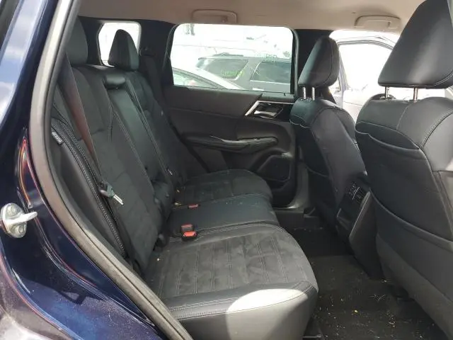 2022 MITSUBISHI OUTLANDER SE  