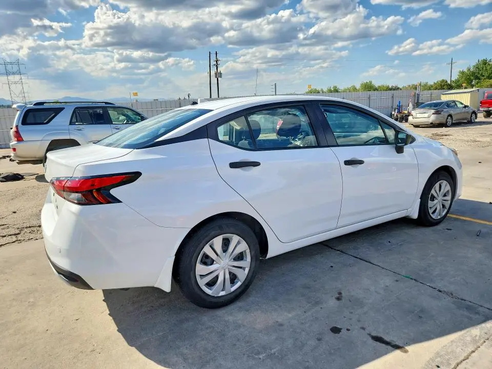 2024 NISSAN VERSA S  