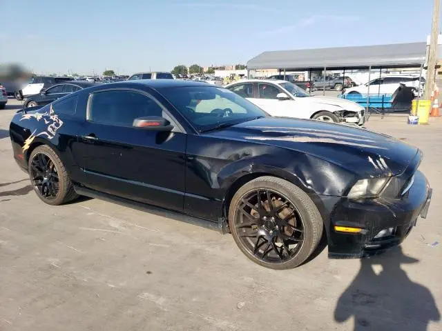 2013 FORD MUSTANG   