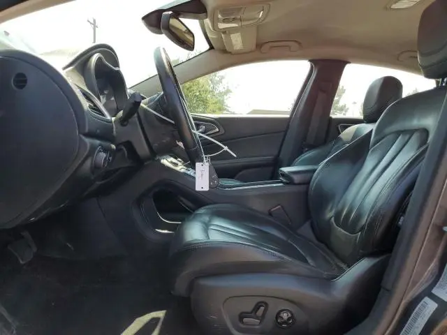 2017 CHRYSLER 200 LIMITED  