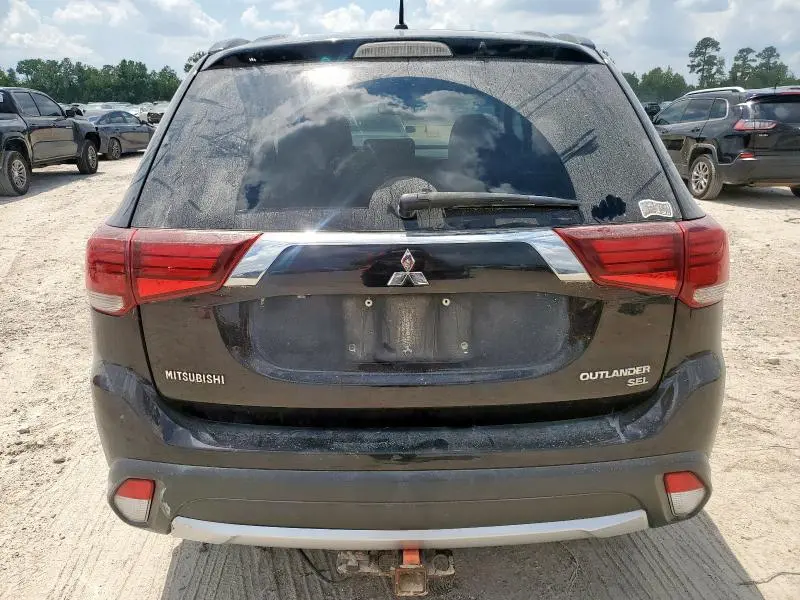 2016 MITSUBISHI OUTLANDER SE  