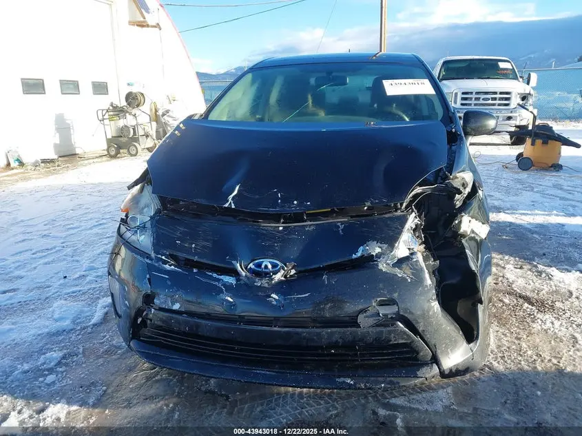 2014 TOYOTA PRIUS THREE