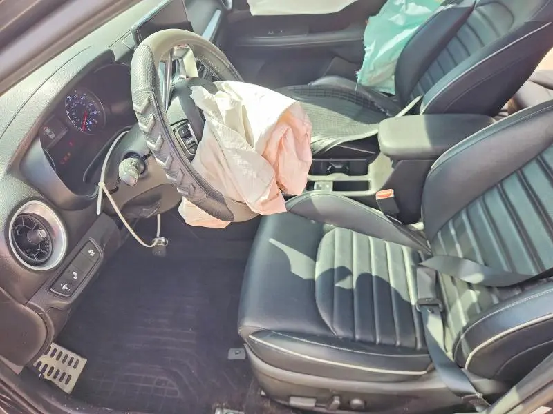 2023 KIA FORTE GT LINE  