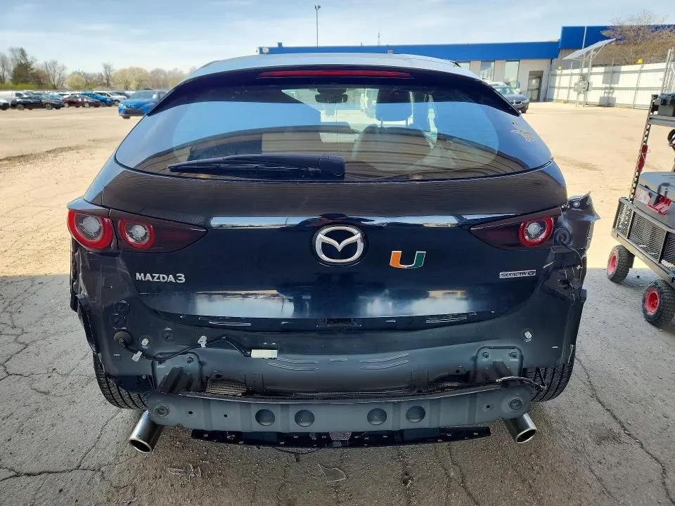 2024 MAZDA 3 PREFERRED  