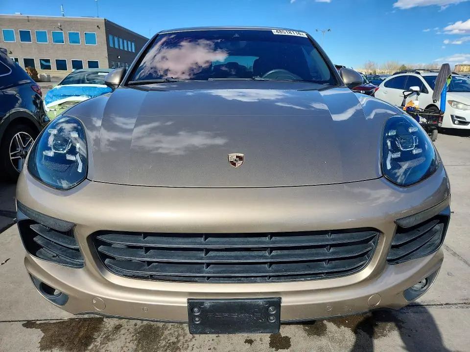 2016 PORSCHE CAYENNE S  