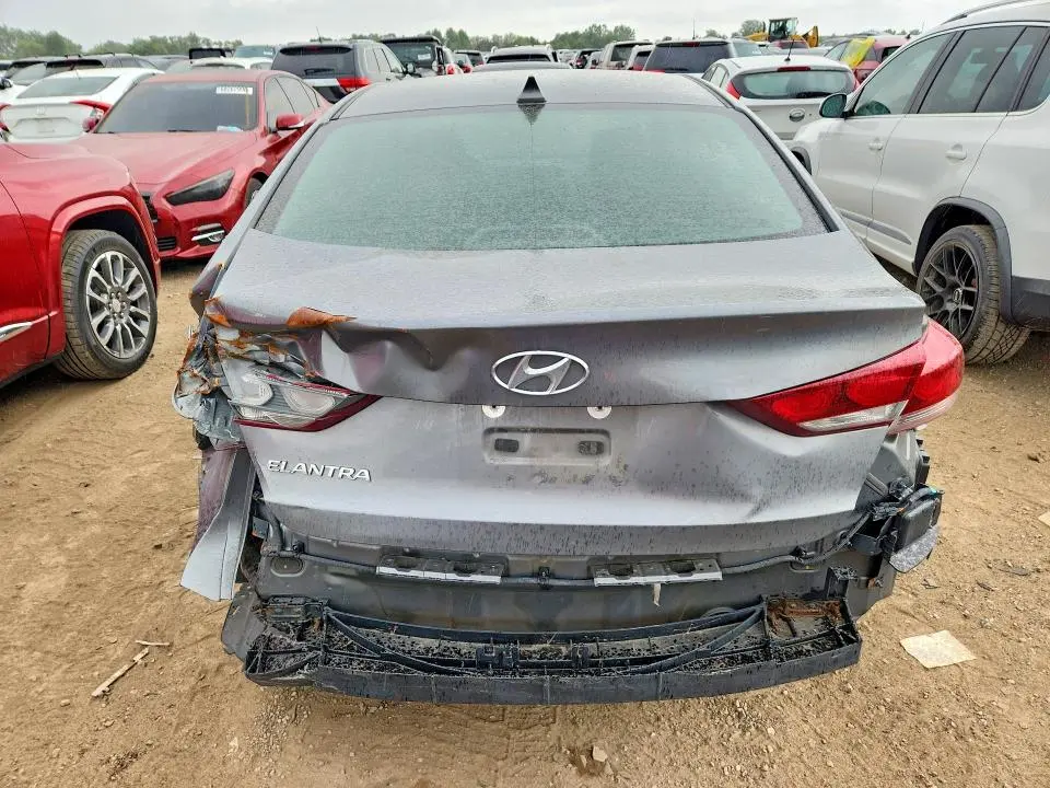 2018 HYUNDAI ELANTRA SEL  