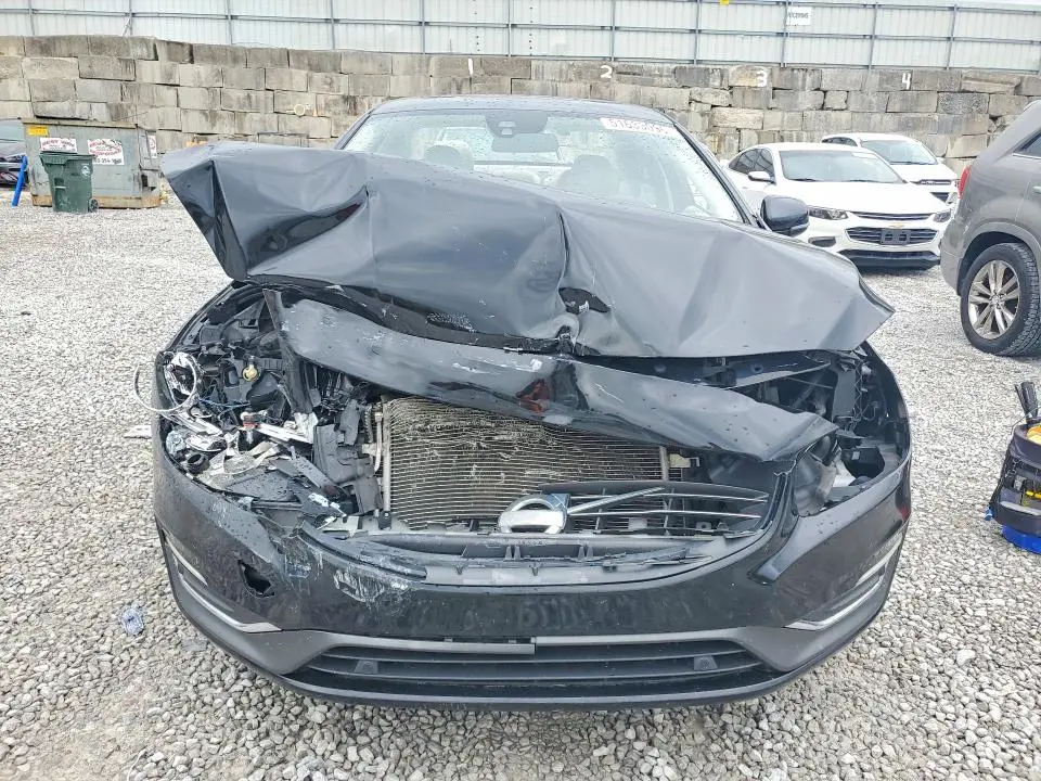 2014 VOLVO S60 T5  