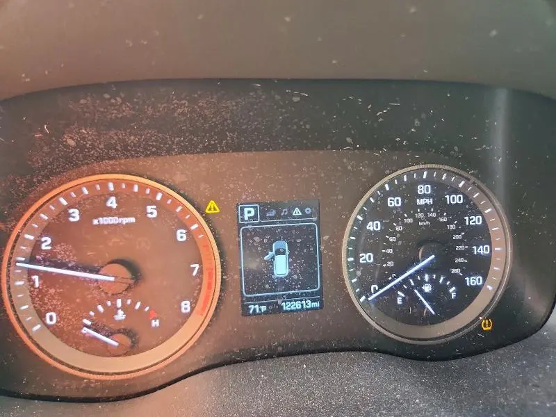 2016 HYUNDAI TUCSON SE  