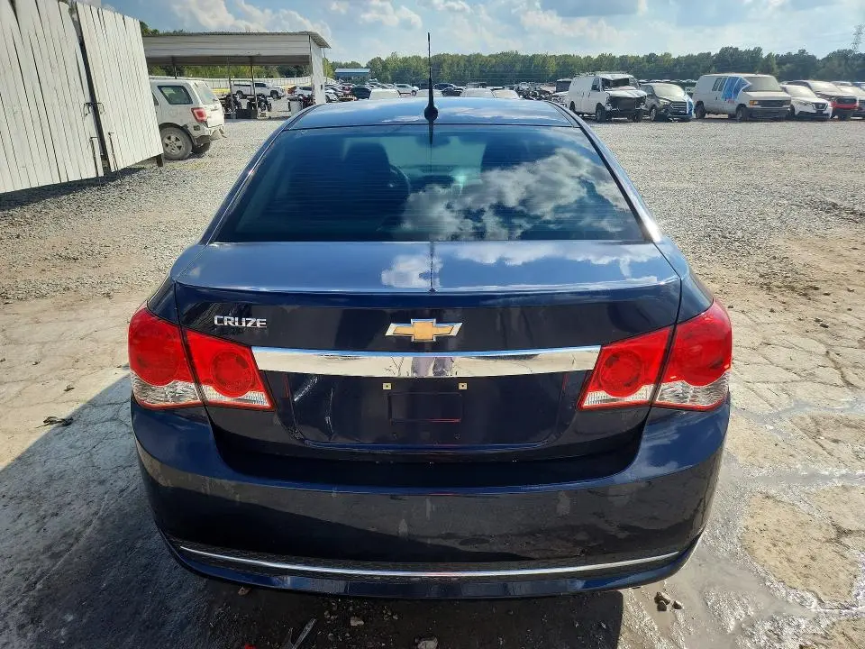2014 CHEVROLET CRUZE LS  