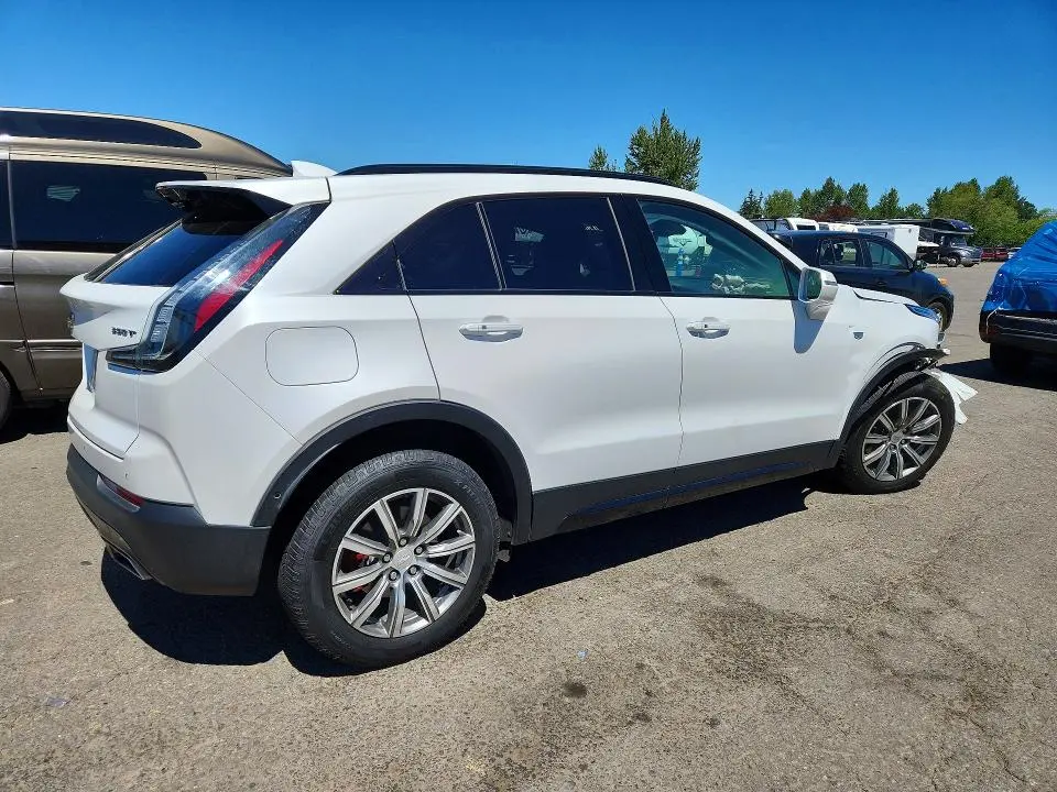 2021 CADILLAC XT4 SPORT  