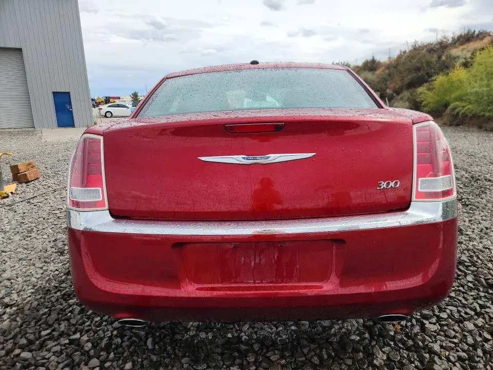 2012 CHRYSLER 300   