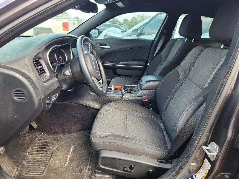 2016 DODGE CHARGER SXT  