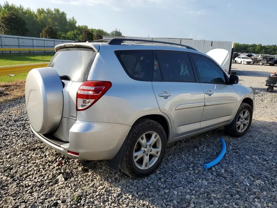 2011 TOYOTA RAV4 BASE  