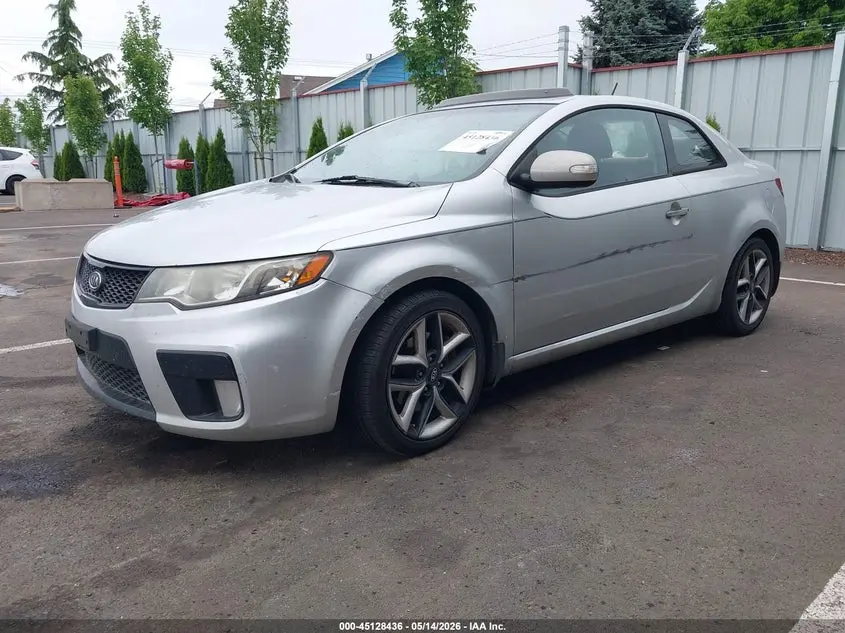 2010 KIA FORTE KOUP SX