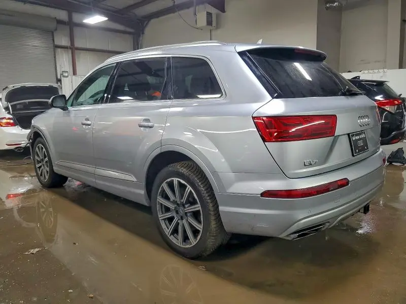 2017 AUDI Q7 PRESTIGE  