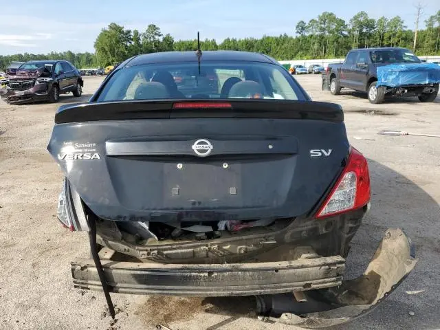 2017 NISSAN VERSA S  