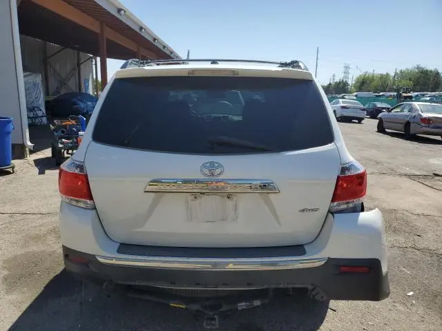 2011 TOYOTA HIGHLANDER BASE  