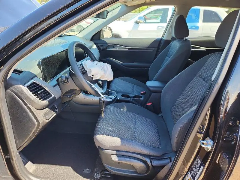 2024 KIA SELTOS LX  