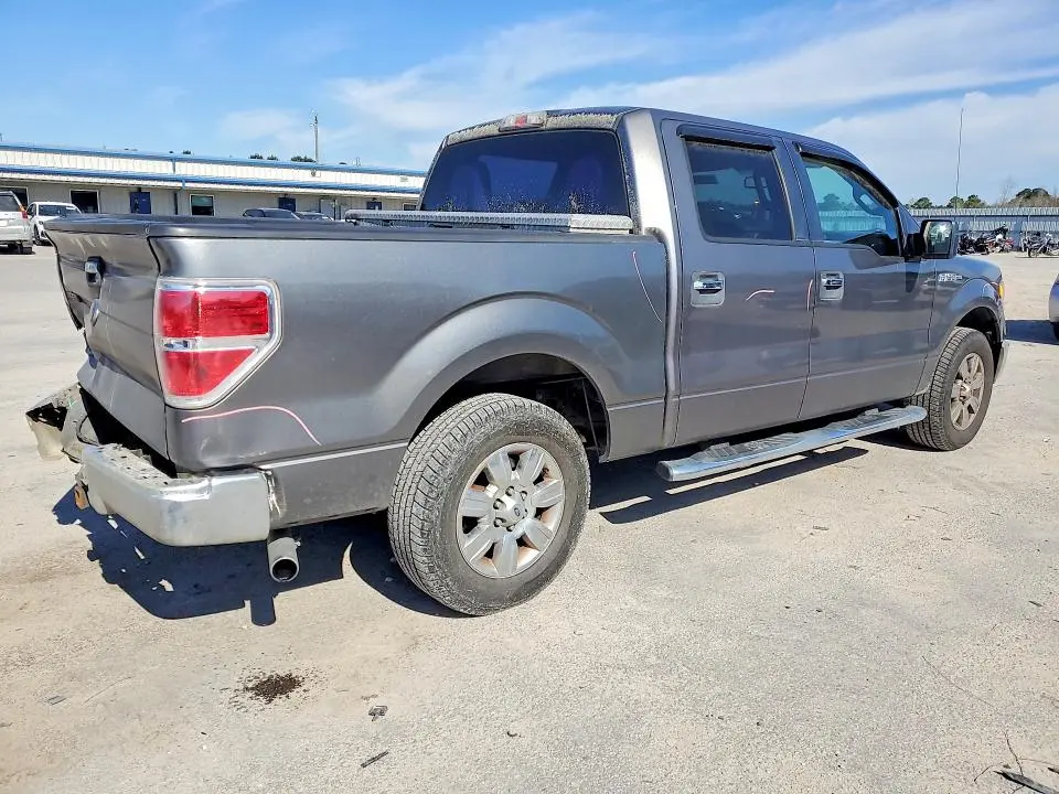 2010 FORD F150 SUPERCREW  