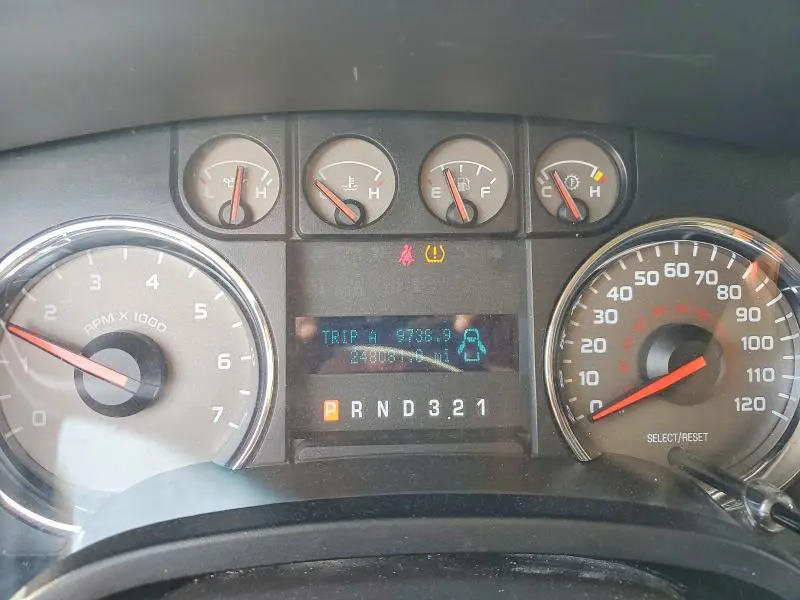 2010 FORD F150 SUPERCREW  