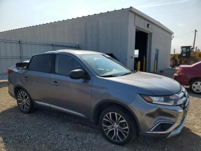 2018 MITSUBISHI OUTLANDER ES  