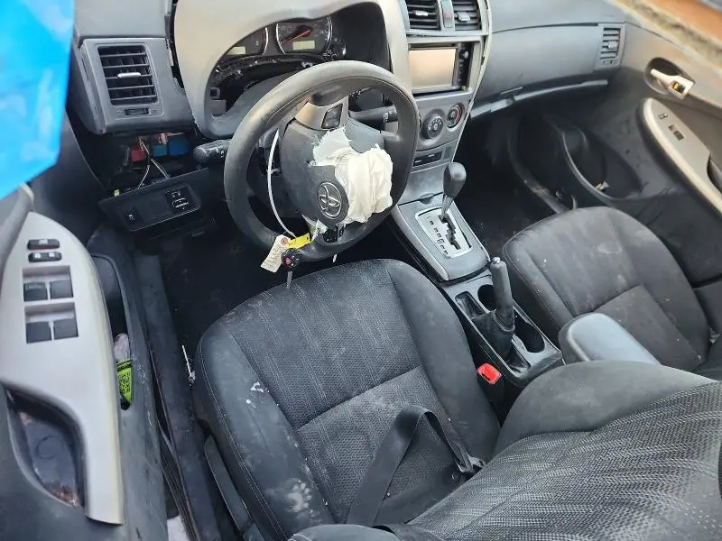 2013 TOYOTA COROLLA BASE  