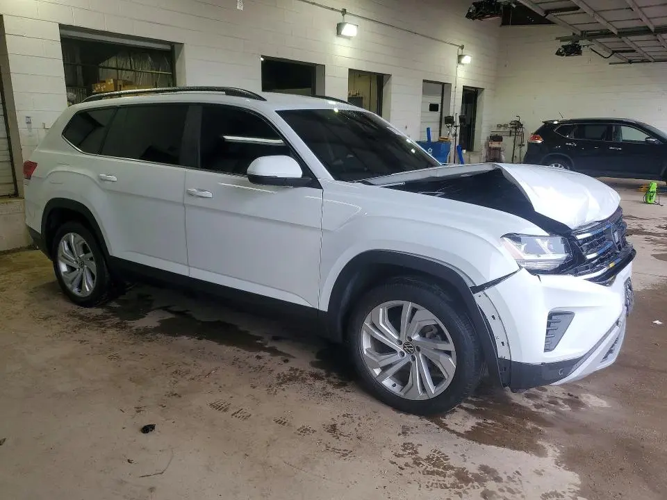 2021 VOLKSWAGEN ATLAS SE  