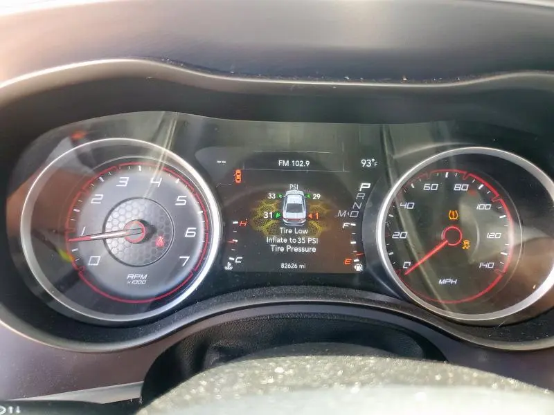 2021 DODGE CHARGER SXT  