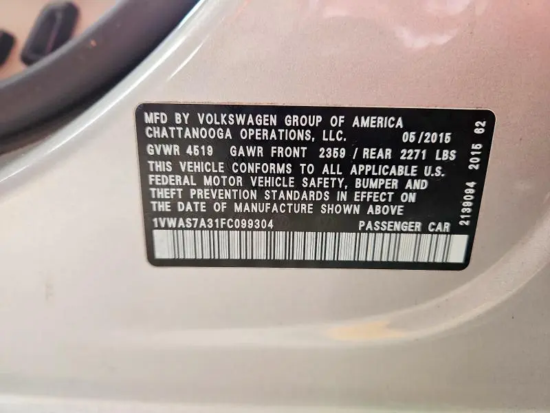 2015 VOLKSWAGEN PASSAT S  